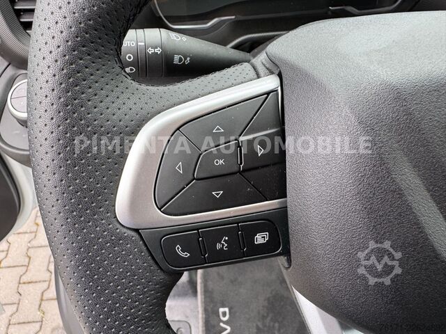 Ponyvával szerelt furgon IVECO Daily 70C18HP PRITSCHE PLANE LUFT TEMPO AHK KLIM