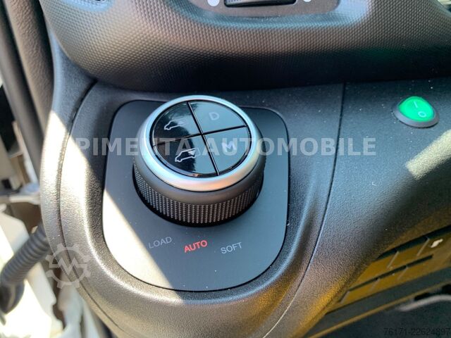 Italos szállító jármű IVECO Daily 70C18A8P MY26 AUT SCHIEBEPLANE LBW 1500kg