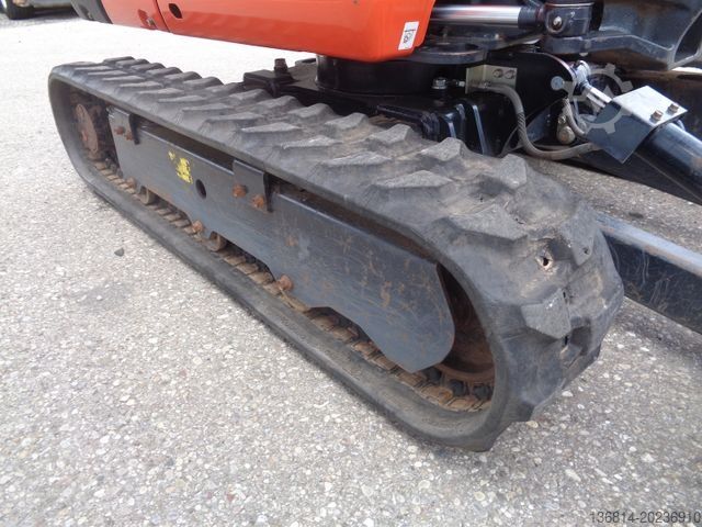 Mini-pelle KUBOTA KX019-4 SW + 4 x Löffel