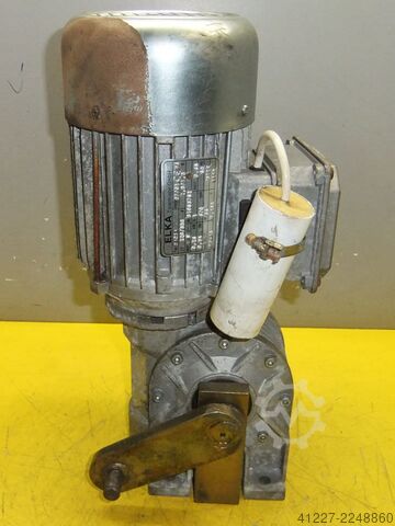 Motorreductor 0,25 kW 670 rpm ELKA M80B8