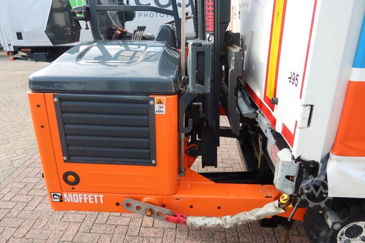  Krone N/A SD + kooiaap + stuur as