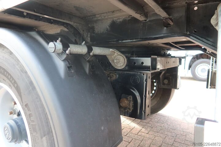  Krone N/A SD + kooiaap + stuur as