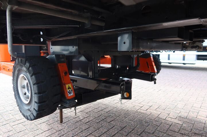  Krone N/A SD + kooiaap + stuur as