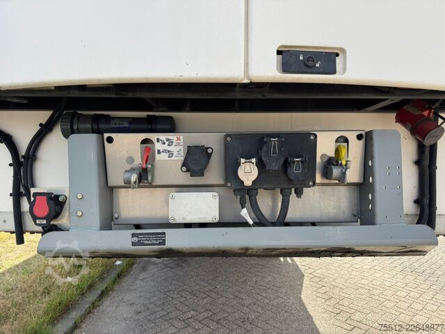 Transport chłodniczy/mrożony Chereau 2 Asser / Carrier Vector 1950 MT / Duo Temp / T...