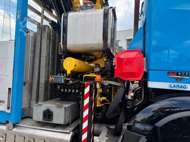 Ladbil med lad MERCEDES-BENZ 2751 Arocs Pritsche + Kran Retarder Motorschaden