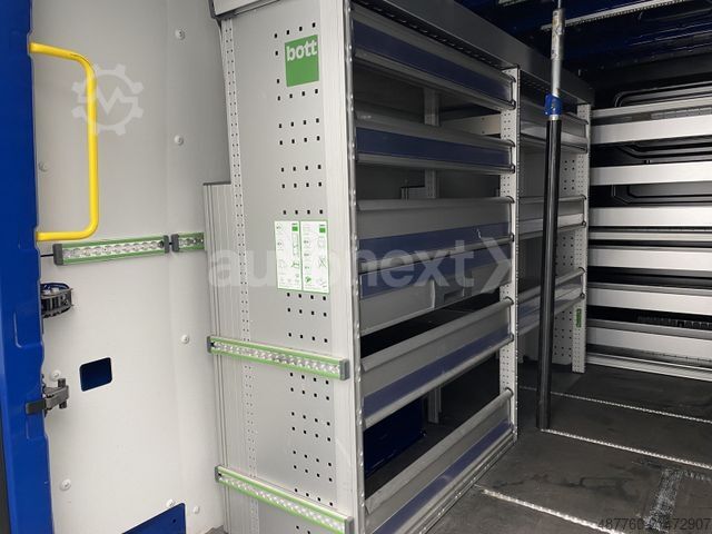 Duba panelată VOLKSWAGEN Crafter 35 Automatik *Werkstatt* LED+KAMERA+NAVI