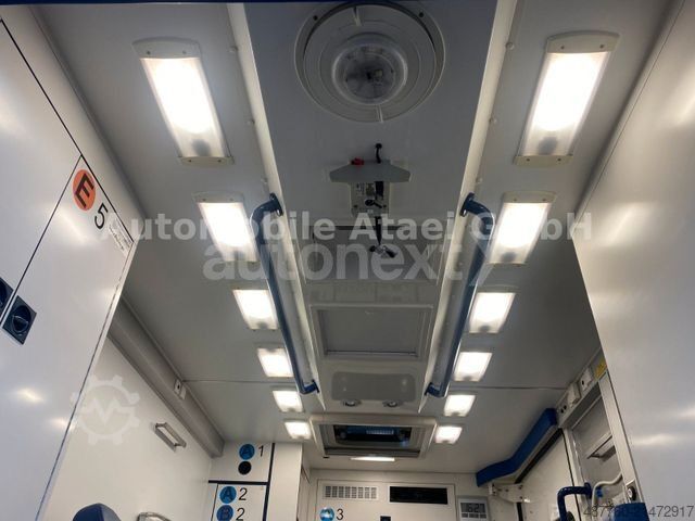 Autospecială de pompieri MERCEDES-BENZ Sprinter 518 V6 CDI RTW *TOP ZUSTAND*