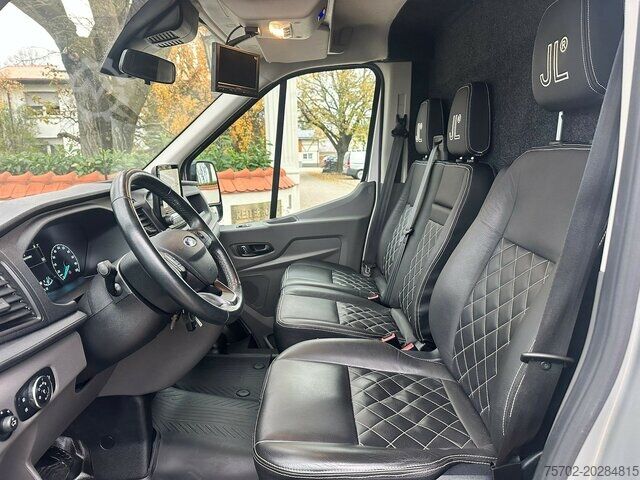 Veetransporter Ford Transit 1-2 Pferde Hengsttrennung