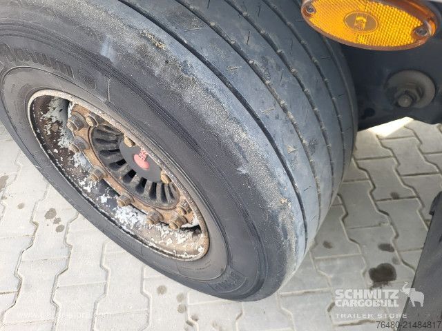 Auflieger mit Pritsche & Plane Kögel Schiebeplane Mega