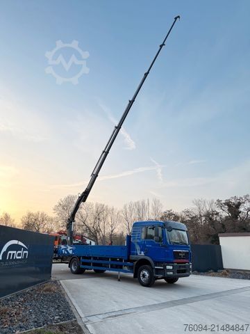 Grúa montada en camión MAN TGM 12.250 4x2 Pritsche 20m KRAN FUNK AHK