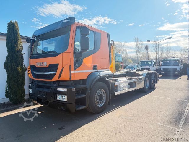 Camión portacontenedores de gancho IVECO X-Way  460 6x2 Abrollkipper lift /lenk AHK