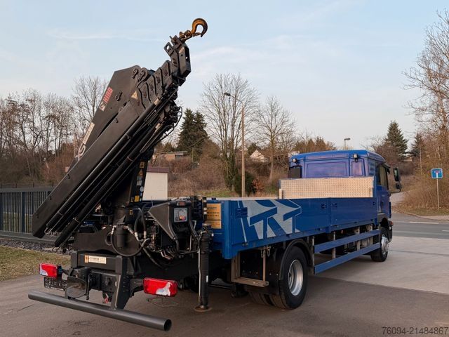 Camión de plataforma MAN TGM 12.250 4x2 Pritsche 20m KRAN FUNK AHK
