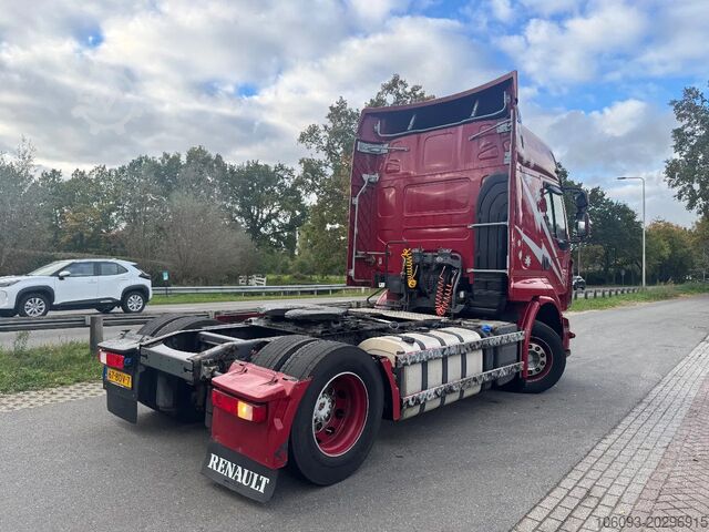 Standaard-SZM Renault Premium 440