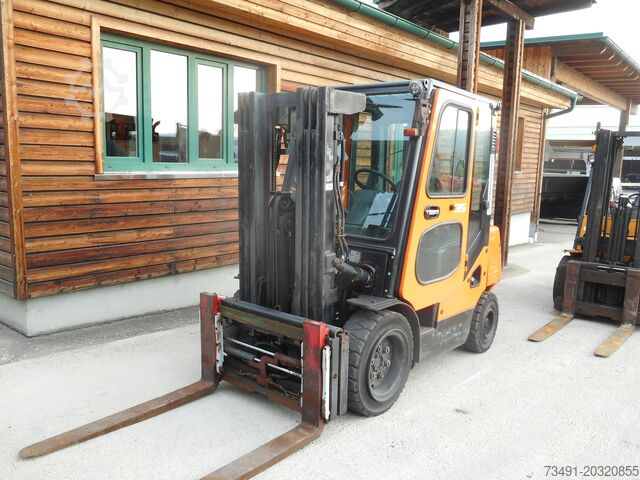 4-wiel heftruck DOOSAN D35C-5 Triplex + SS + ZV + Kabine