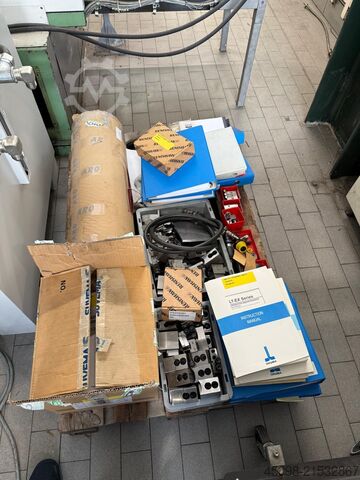 Tornio CNC Okuma LT2000 EX-MY 2ST