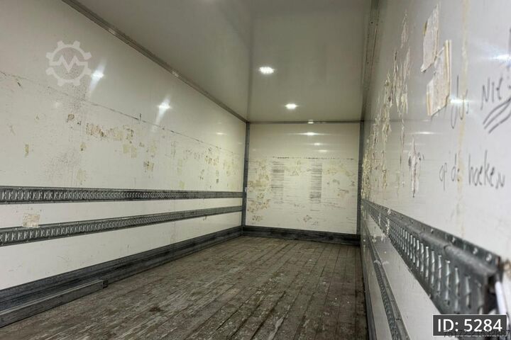 Kuffert DAF CF 290 Day Cab, Euro 6, / Tallift