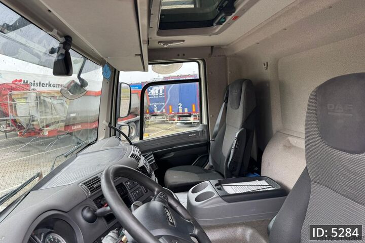 Kuffert DAF CF 290 Day Cab, Euro 6, / Tallift