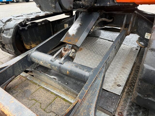 Excavadora de cadenas KOMATSU PC58MR-5E0 Tiltrotator OQ45-5 / 2.336 h