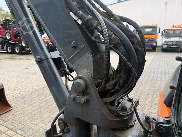 Excavadora de cadenas KOMATSU PC58MR-5E0 Tiltrotator OQ45-5 / 2.336 h