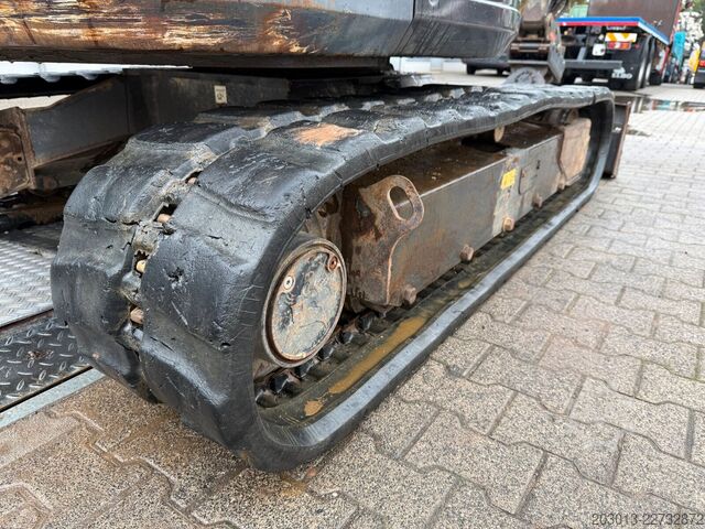 Excavadora de cadenas BOBCAT E55 Tiltrotator / 5.100 h