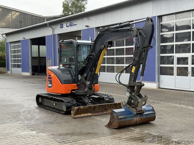 Excavadora de cadenas KOMATSU PC58MR-5E0 Tiltrotator / 1.443 h