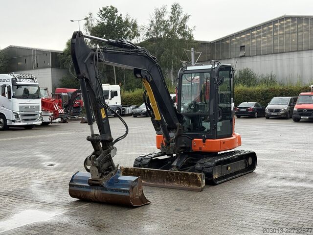 Excavadora de cadenas KOMATSU PC58MR-5E0 Tiltrotator / 1.443 h