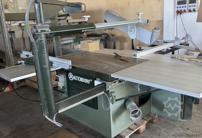 Ferăstrău de masă glisant Altendorf F45 - ELMO II