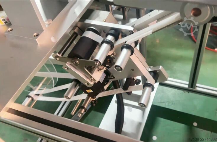 Etiketteermachine voor zelfklevende etiketten met 2 stations (voor ronde en vierkante flessen) SEEMA ETIMAX 1T-1B