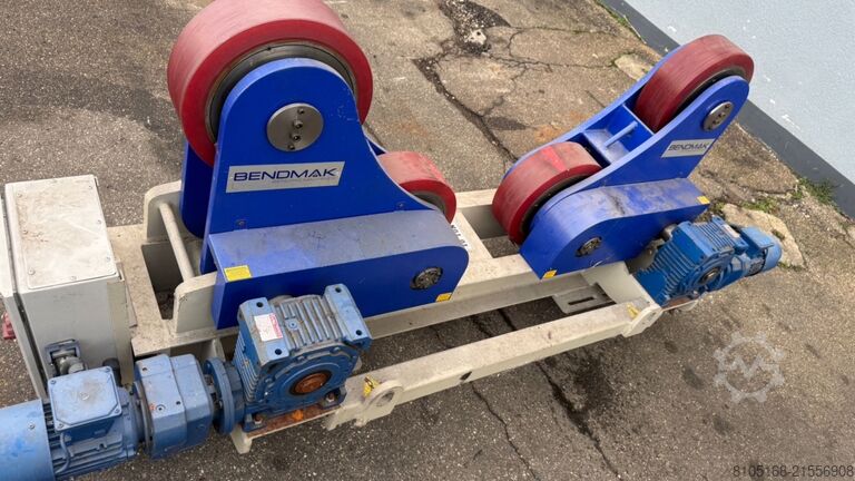 Grúa giratoria de pluma AK-BEND MCB 4 x 4