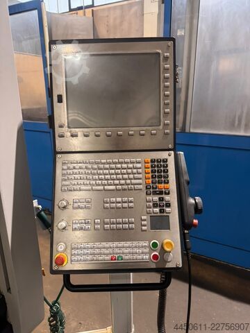 Vertikální obráběcí centrum DOOSAN DVF 5000