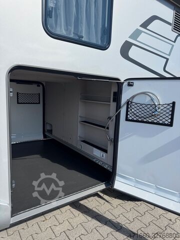 Half-integraal camper HYMER/ERIBA Exsis-t 474