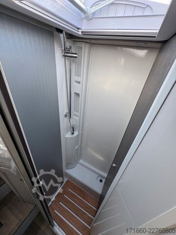 Half-integraal camper HYMER/ERIBA Exsis-t 474
