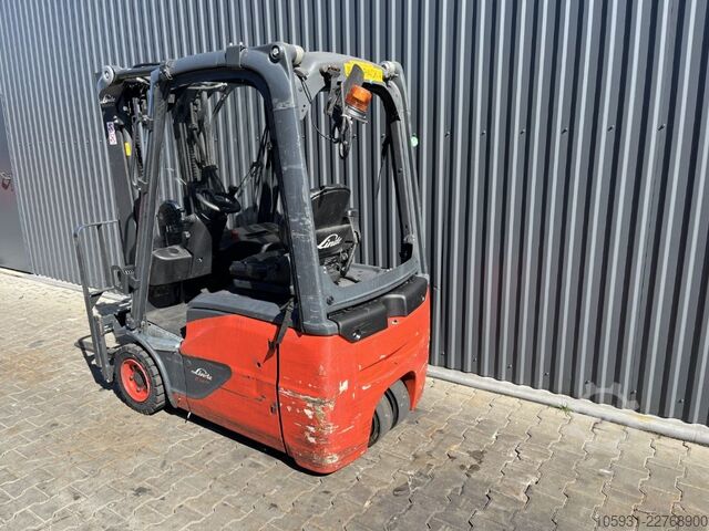 Carretilla eléctrica de 3 ruedas Linde E14-02