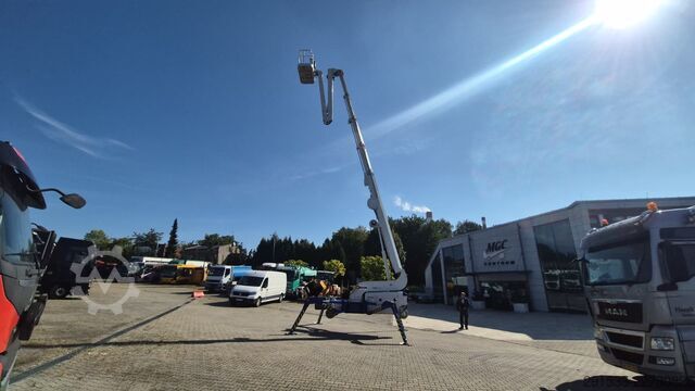 Piattaforma di lavoro mobile Falcon Lifts FS290 - 1 OWNER- ONLY 100MTH