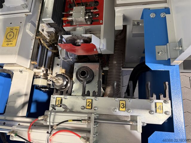 Bearbejdningscenter MASTERWOOD TF 100 med vekslersystem - brugt MASTERWOOD TF 100 mit Wechsler
