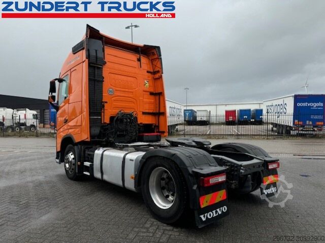 Standard-SZM Volvo FH 420 GLOBETROTTER, 2 TANKS , LOW KM