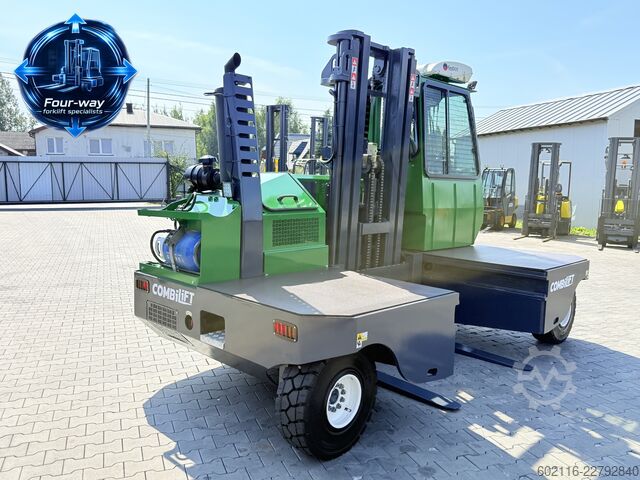 Carrello elevatore a 4 direzioni Combilift C5000SL GAS TRIPLEX 5500 AIR CONDITIONIN