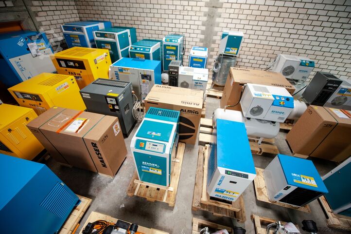 Compressore a vite da 15 kW, 1,95 m³/min ALMIG BELT XP 15