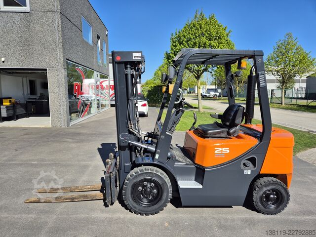 Forklift DOOSAN D25