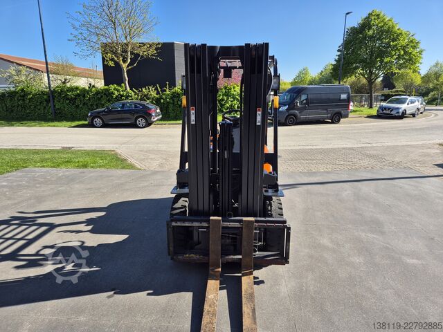 Forklift DOOSAN D25