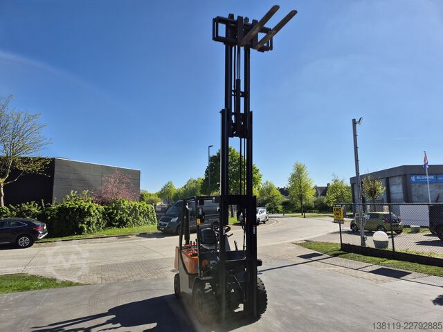 Forklift DOOSAN D25