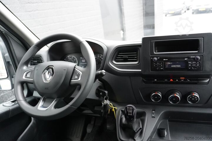 Delivery van Renault Master 2.3 dCi 135PK L2H2 EURO 6 - Airco - Crui...