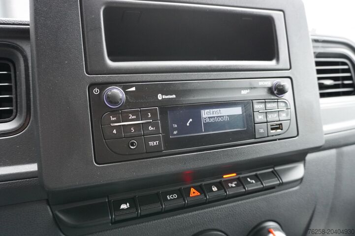 Delivery van Renault Master 2.3 dCi 135PK L2H2 EURO 6 - Airco - Crui...