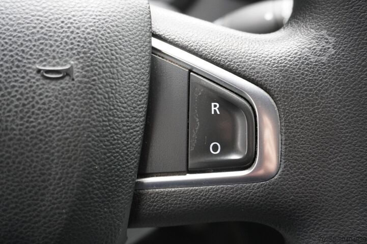 Delivery van Renault Master 2.3 dCi 135PK L2H2 EURO 6 - Airco - Crui...