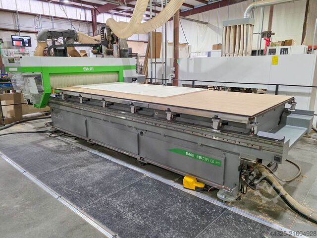 Obráběcí centrum s hnízdícím stolem BIESSE SKILL 1536 G FT