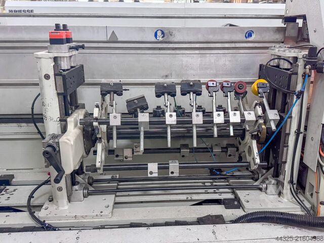 Enkelt sidet kantlimningsmaskine BIESSE STREAM B1 10.5 SOFT