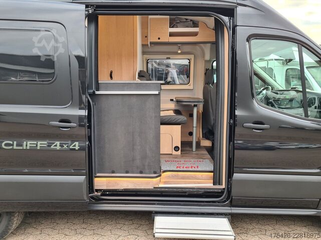 Kamper SUNLIGHT Adventure Cliff 4x4 590 *Adventure-Edition*