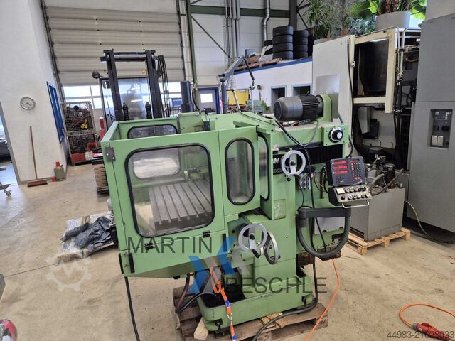 Fresadora de herramientas DECKEL FP 4 MK