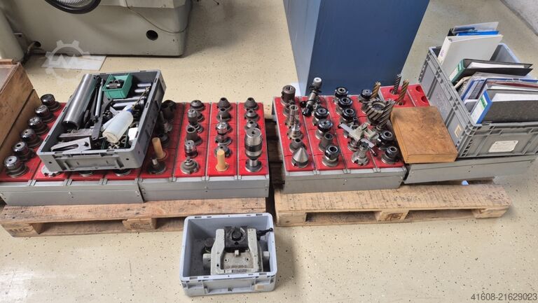 Jig Boring Machine - Vertical SIP 640
