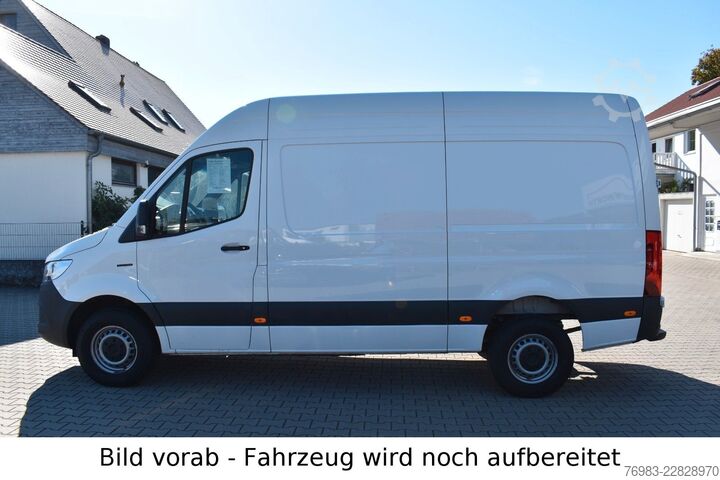 Komercijalno vozilo sa visokim krovom MERCEDES-BENZ eSprinter 314 PRO 56 kWh Sprinter Kasten Kamera